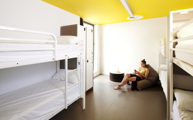 Bed in Dorm