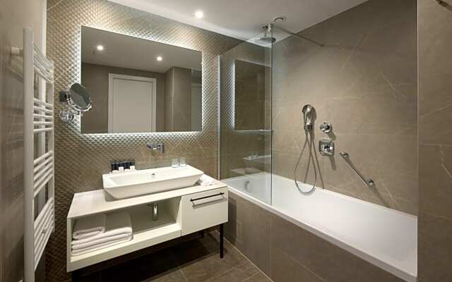 Deluxe Double room with balcony and with sea view