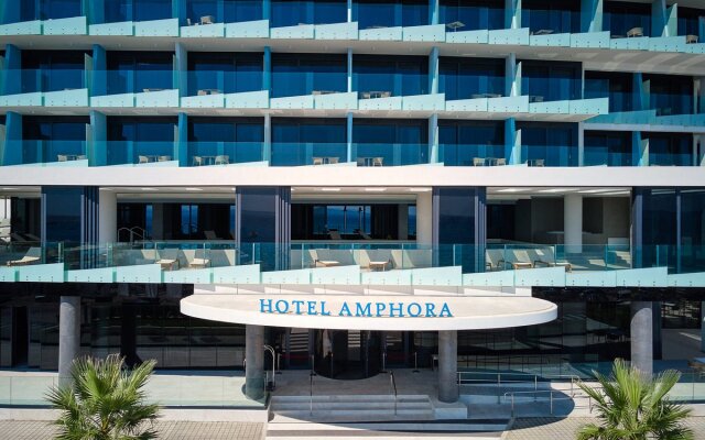 Amphora Hotel