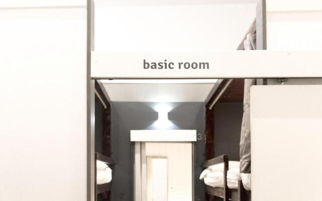 Standard Single room with balcony and with courtyard view