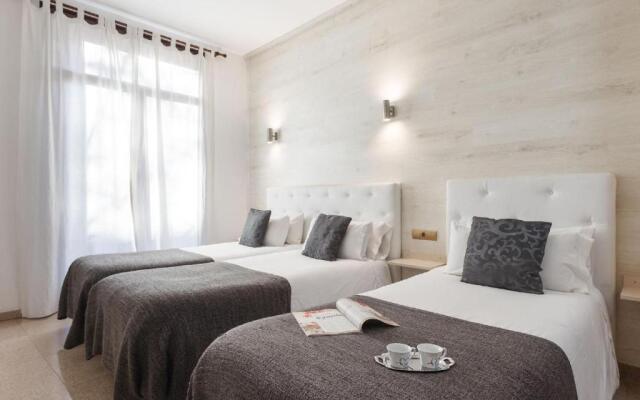 1 Bedroom Penthouse Apartment