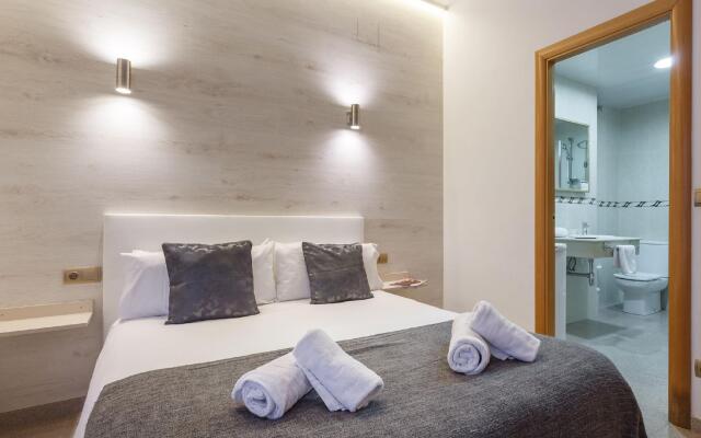 2 Bedrooms Apartment with balcony