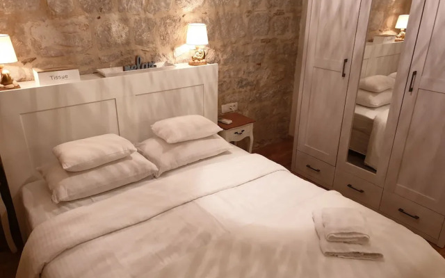 1 Bedroom Double Apartment with balcony and with city view
