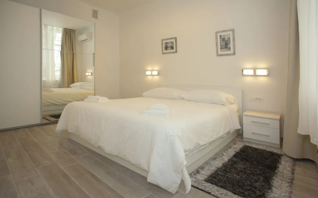 Standard Double Apartment with city view