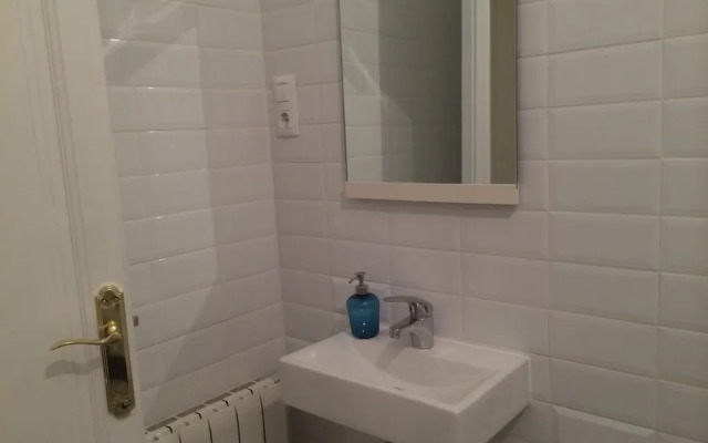 Standard Double room with street view