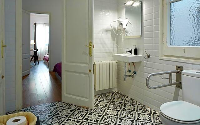 Standard Single room with city view