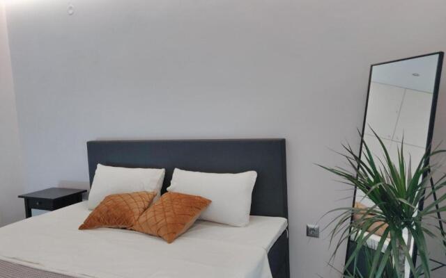 Luxury Suites with King-Sized Bed