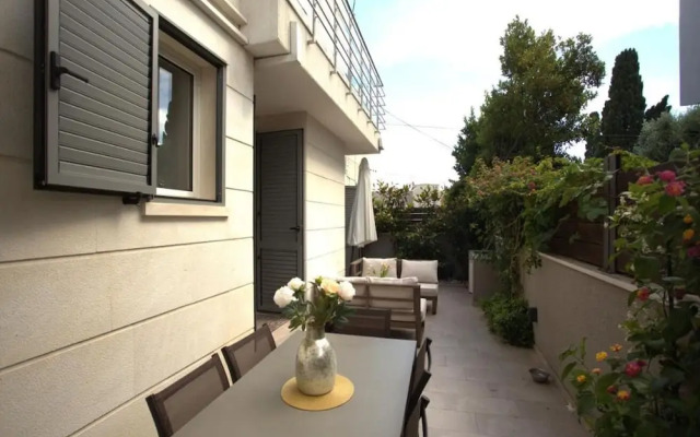 Mirja – 200 m From Beach – H