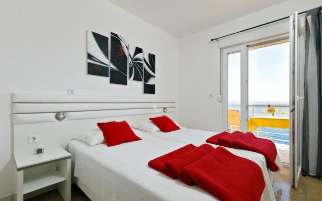 Nice Apartment With a sea View