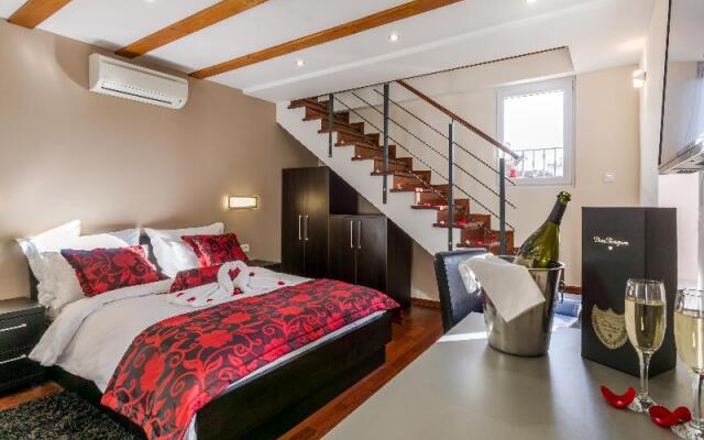 Superior Double room with city view