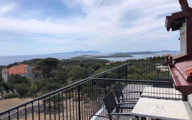 Standard Single room with balcony and with view