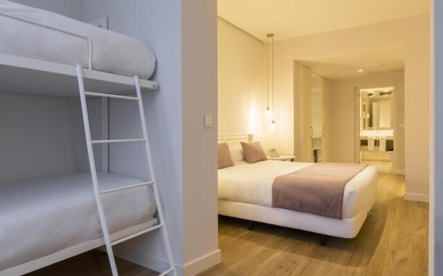 Quadruple room