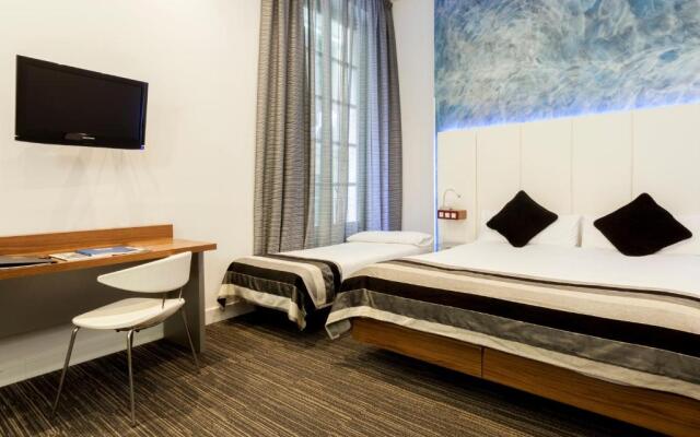 Triple room