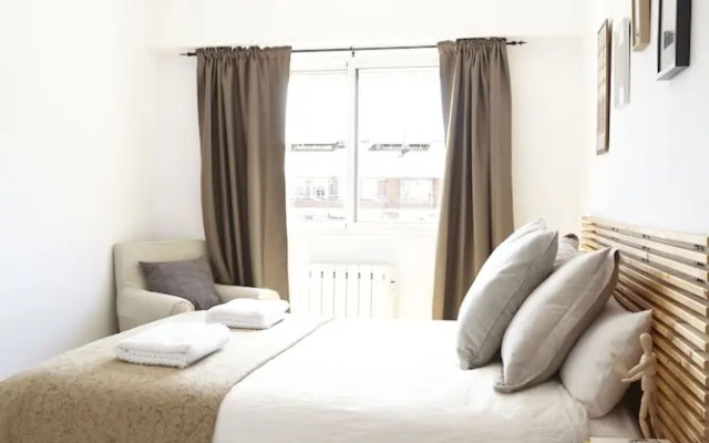 3 Bedrooms Apartment with balcony and with city view