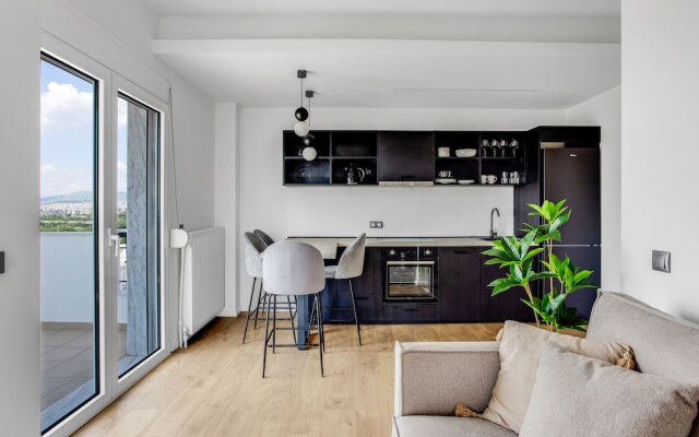 Sanders Arch – Charming 1-bdr Apt w Balcony