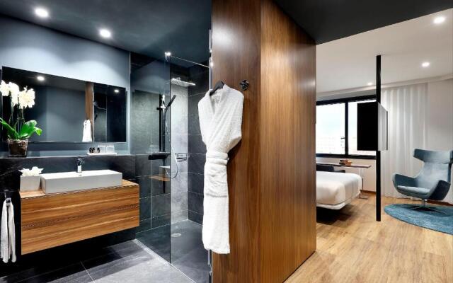 Double Suite with city view