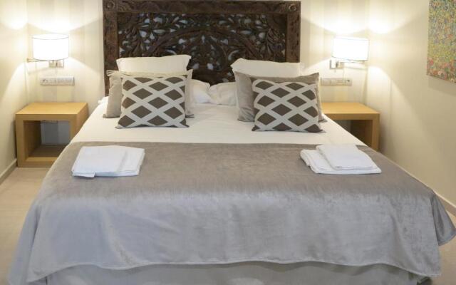 Double Suite with balcony and with city view