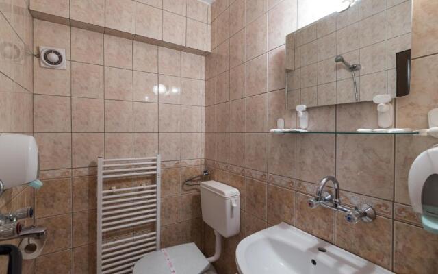 Standard Triple room with balcony