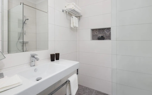 Standard Double room with city view