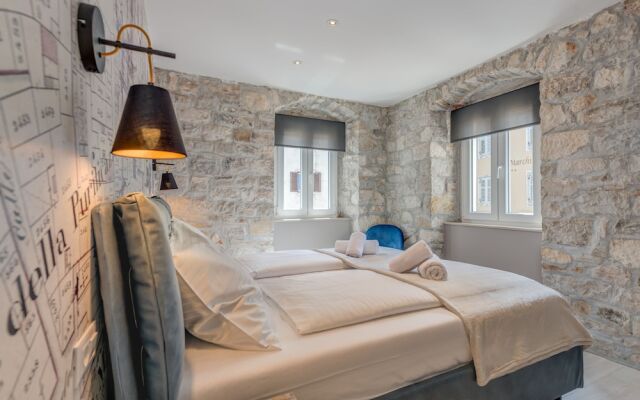 Standard Double room with city view