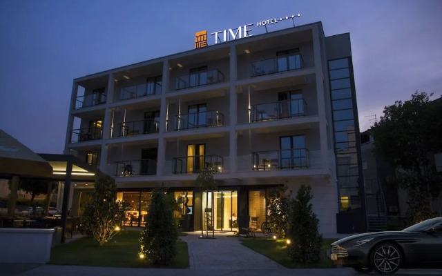 Time Boutique Hotel