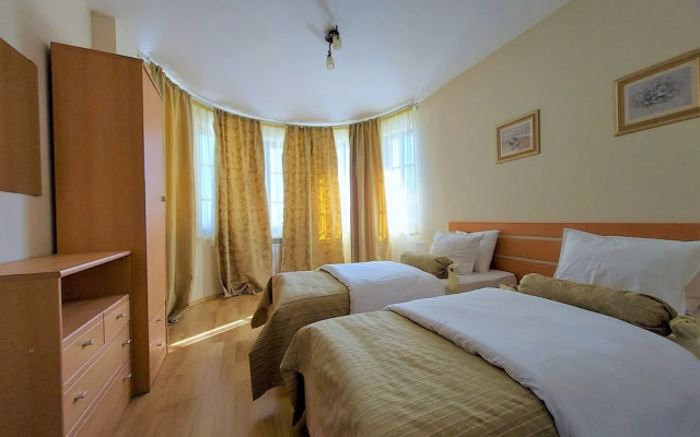 Two-bedroom Suite in the Beautiful Pinerose Resort