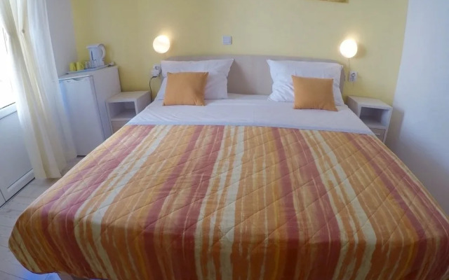 Standard Double room with garden view