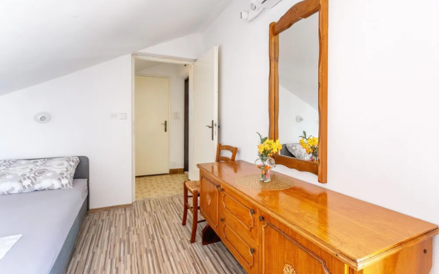 3 Bedrooms Grand Single Apartment with balcony and with sea view