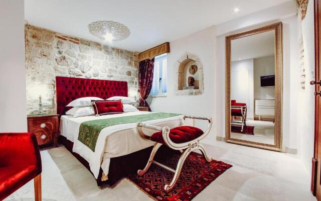 Luxury Apartment