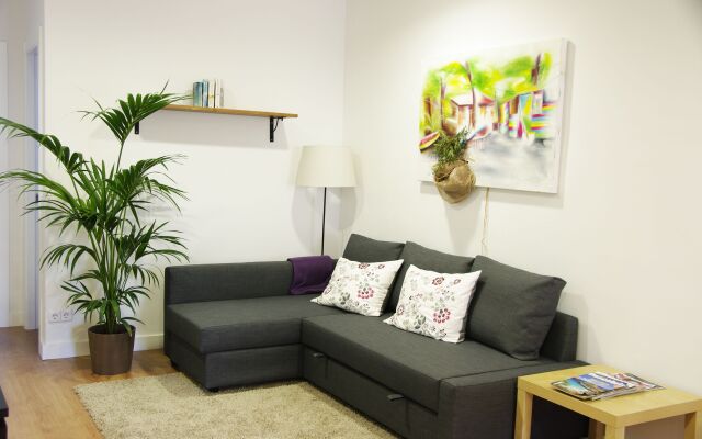 3 Bedrooms Apartment with city view