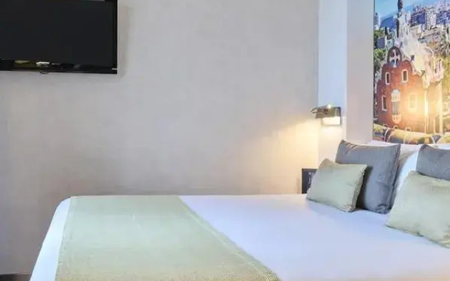 Double Suite with Private Pool